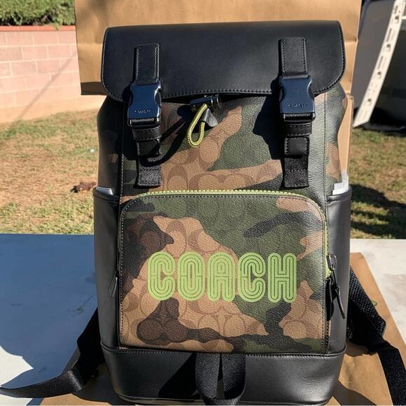 COACH Track Backpack In Signature Canvas Green Camo Print - Picture 3 of 17